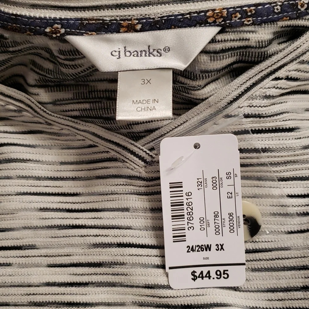 Button Back Space Dye V-neck Top CJ Banks Plus Size 3X - Picture 6 of 10